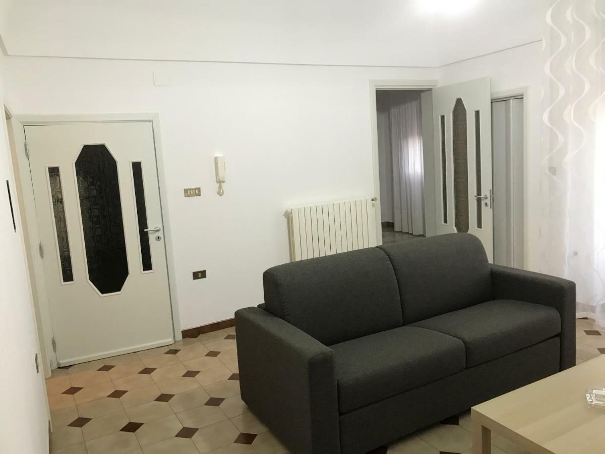 Casa Vacanze Affitti Brevi "Porta Nuova" Locorotondo Eksteriør billede